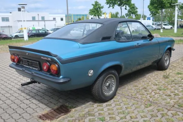 Opel Manta