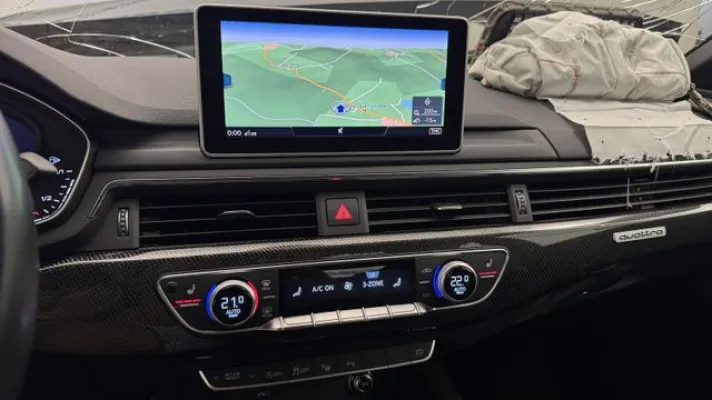 Audi S5