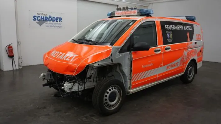 Vito Tourer 119 CDI Pro 4x4 lang Notarzt