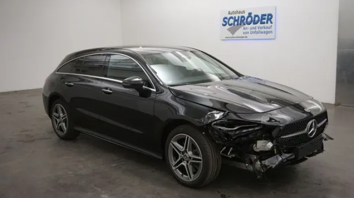 Mercedes-Benz CLA 250