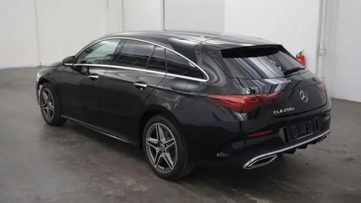 Mercedes-Benz CLA 250