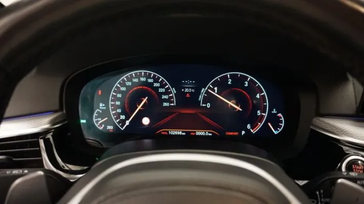 BMW 520