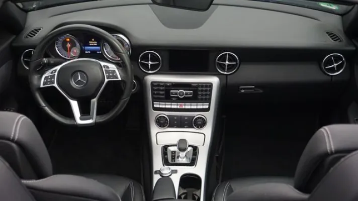 Mercedes-Benz SLK 200