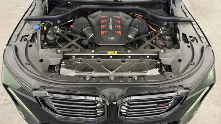BMW XM