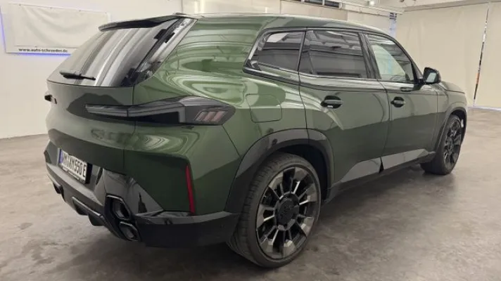 BMW XM