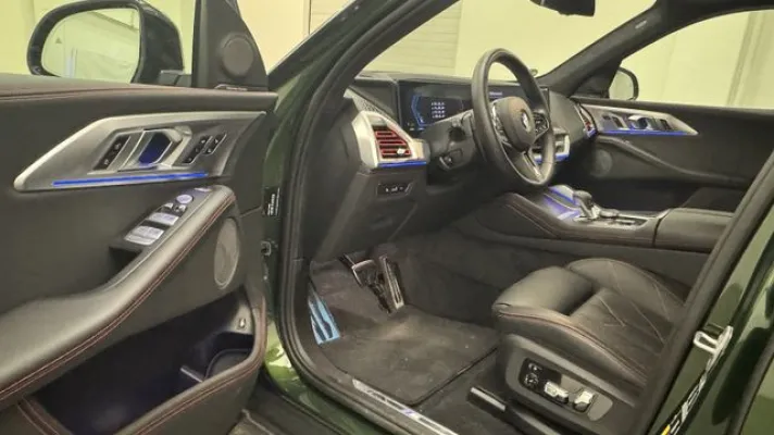 BMW XM