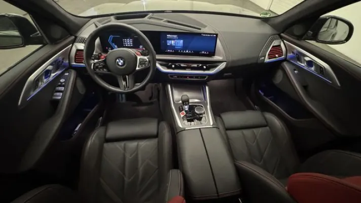 BMW XM