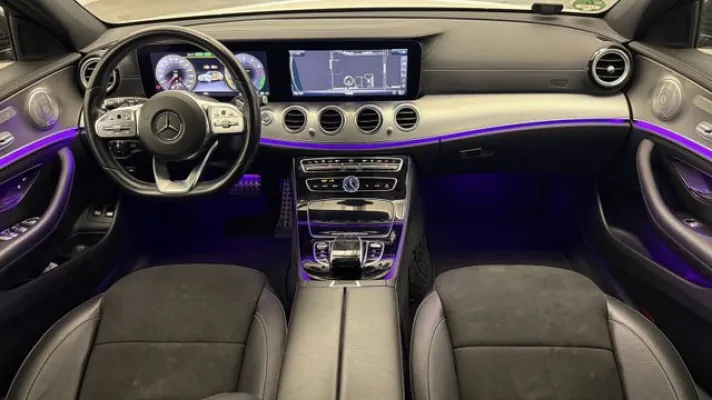 Mercedes-Benz E 300