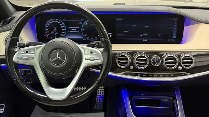 Mercedes-Benz S 400