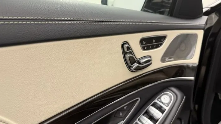 Mercedes-Benz S 400