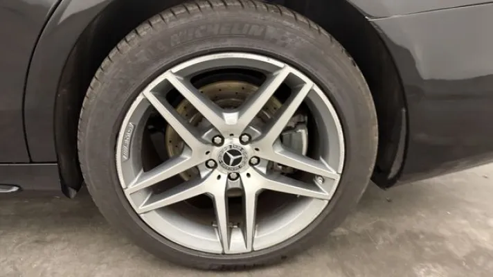Mercedes-Benz S 400