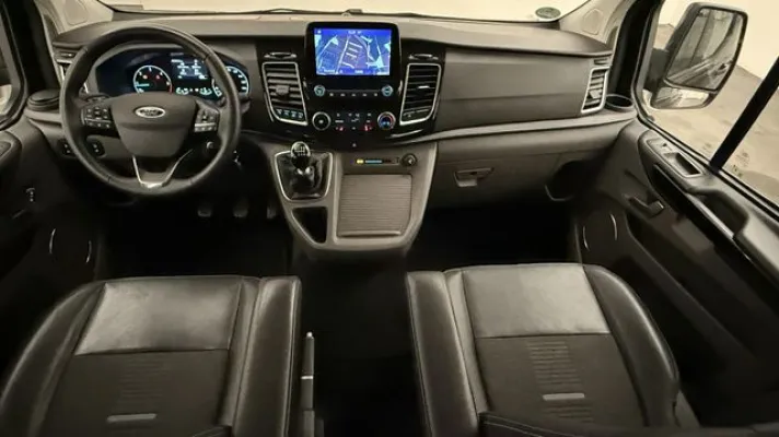 Ford Tourneo Custom