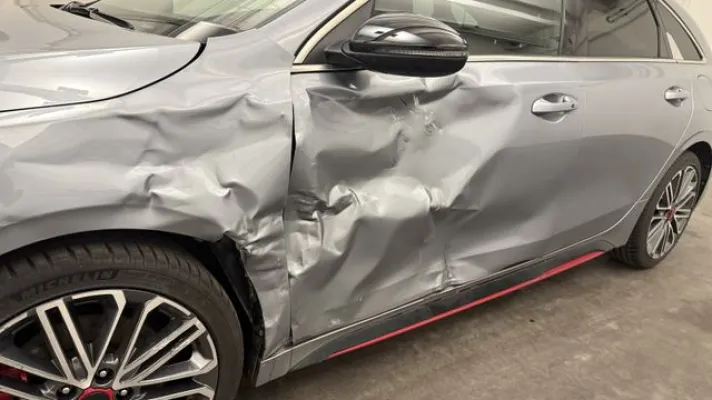 Kia pro cee'd / ProCeed