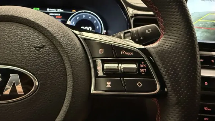Kia pro cee'd / ProCeed