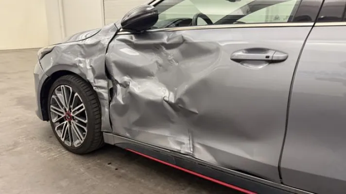 Kia pro cee'd / ProCeed