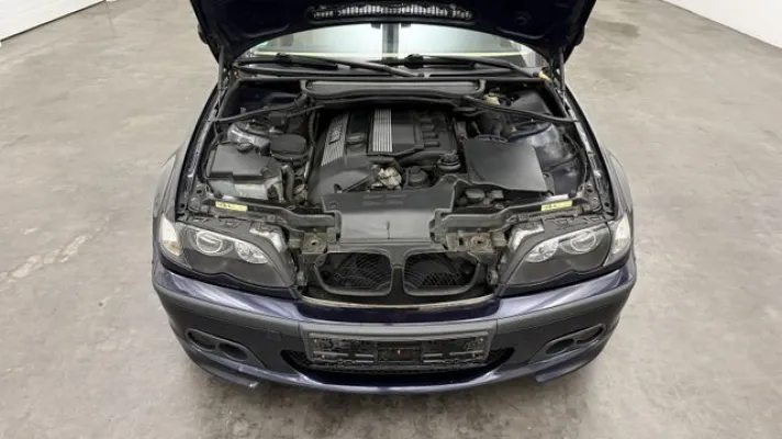 BMW 325