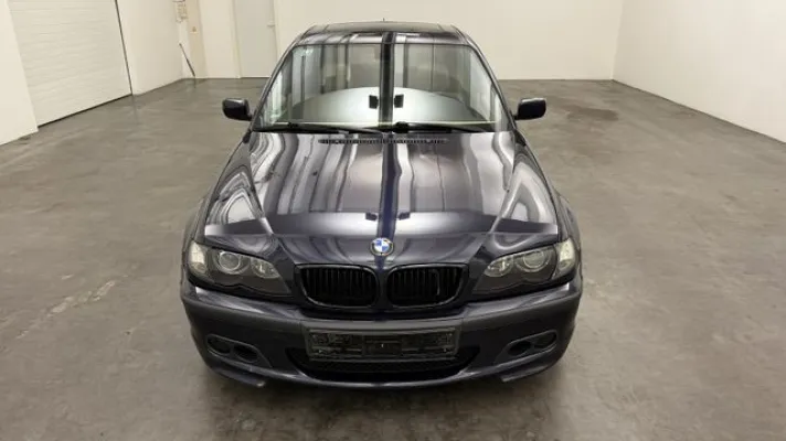BMW 325