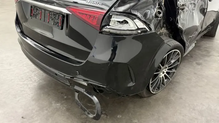 Mercedes-Benz GLE 400
