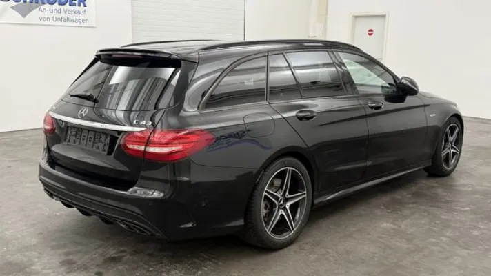 Mercedes-Benz C 43 AMG
